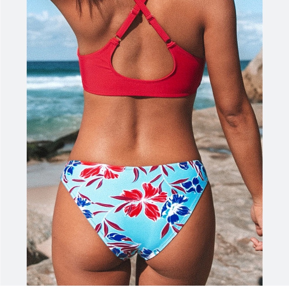 Live life on the beach high waisted high thighs s XL blue, red and aqua new